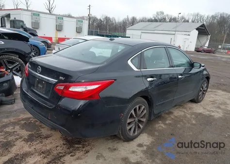 2016 Nissan Altima 2.5 Sv z USA, uszkodzony, nr VIN 1N4AL3AP5GC184827